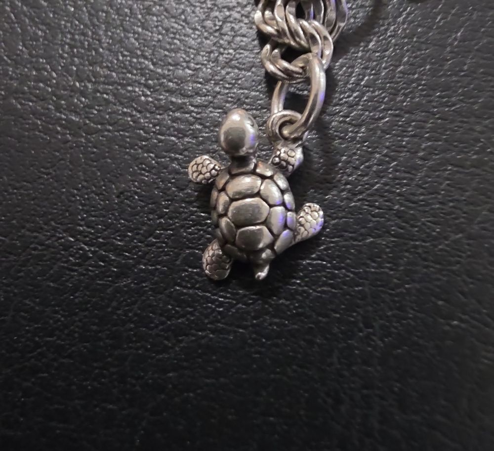 James Avery Silver Sea Turtle Bracelet Charm - Silver